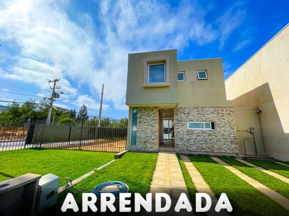 Casa arrendada villa alemana Peñablanca