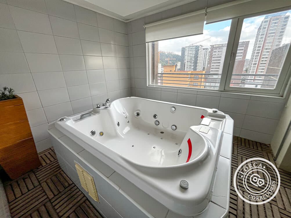 Departamento en Venta Edificio Concepto Urbano, Centro de Concepción — 3 Dormitorios con Muebles Incluidos