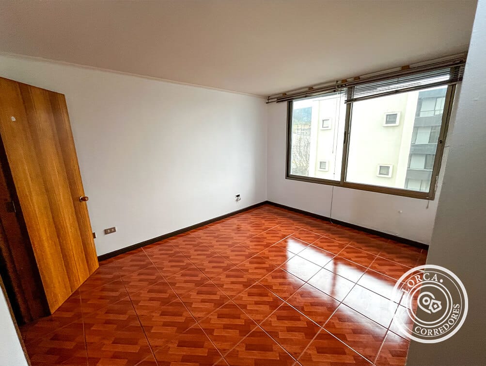 Departamento en Arriendo Edificio Antumalal, Centro de Concepción — 2 Dormitorios con Walking Closet