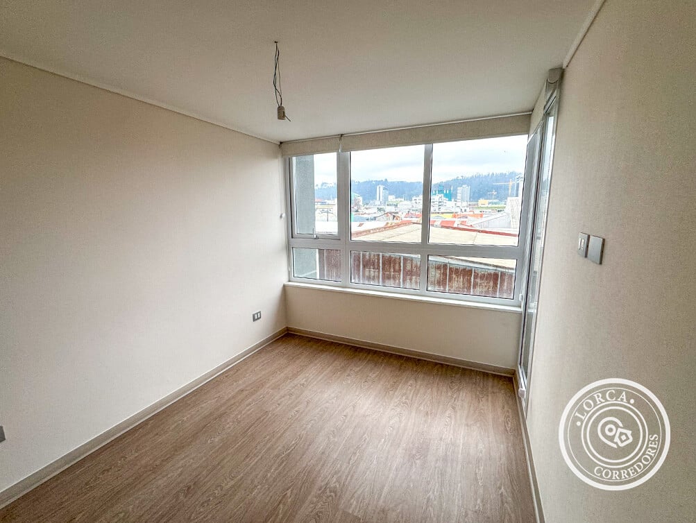 Departamento en Arriendo Edificio Futuro Angol, Centro de Concepción — 1 Dormitorio en Suite, con Estacionamiento y Bodega