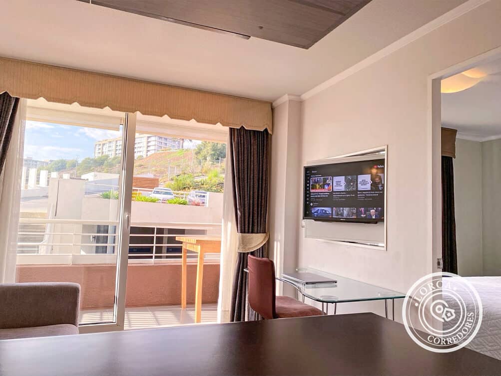 Departamento en Venta Condominio Siete Mares, Sector Agua Santa, Viña del Mar — 1 Dormitorio, Balcón, Estacionamiento, UF 1.959