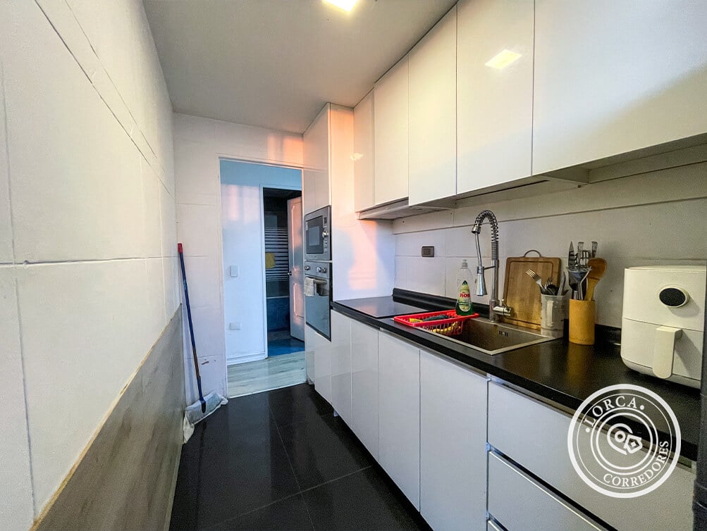 Departamento en Venta Condominio Mesa de Aragón, Sector Gómez Carreño, Viña del Mar. 4 Dormitorios, Piso 10, Balcón Vista Poniente, Estacionamiento y Bodega, UF 4.387