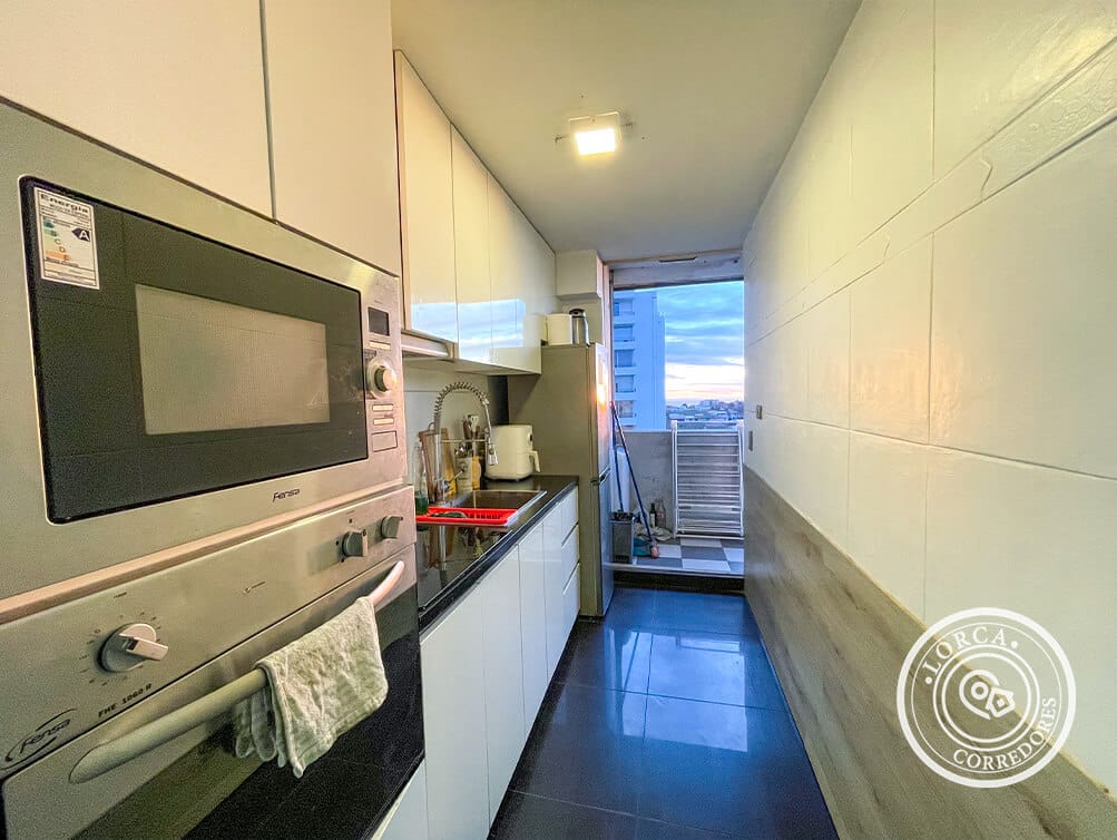 Departamento en Venta Condominio Mesa de Aragón, Sector Gómez Carreño, Viña del Mar. 4 Dormitorios, Piso 10, Balcón Vista Poniente, Estacionamiento y Bodega, UF 4.387