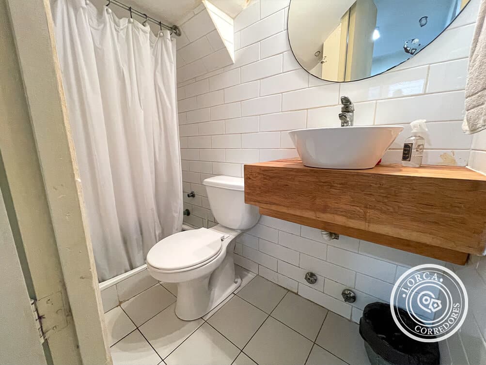 Casa en Venta Barrio Recreo, Viña del Mar. 3 Dormitorios + 2 Departamentos Independientes, Vista al Mar, UF 8.300