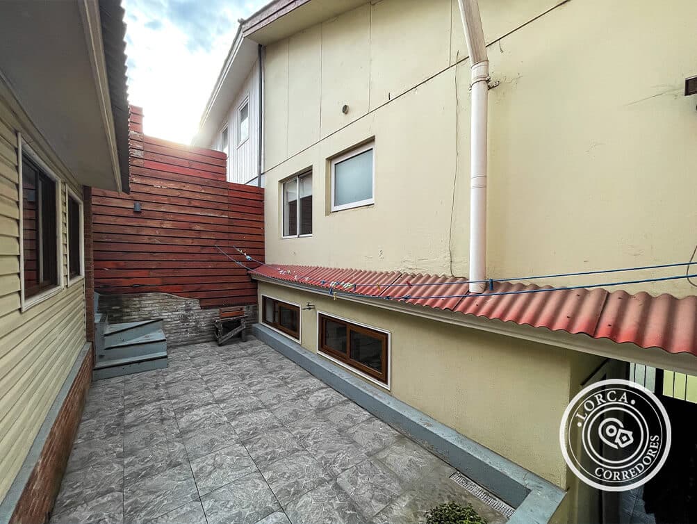 Casa en Venta Barrio Recreo, Viña del Mar. 3 Dormitorios + 2 Departamentos Independientes, Vista al Mar, UF 8.300