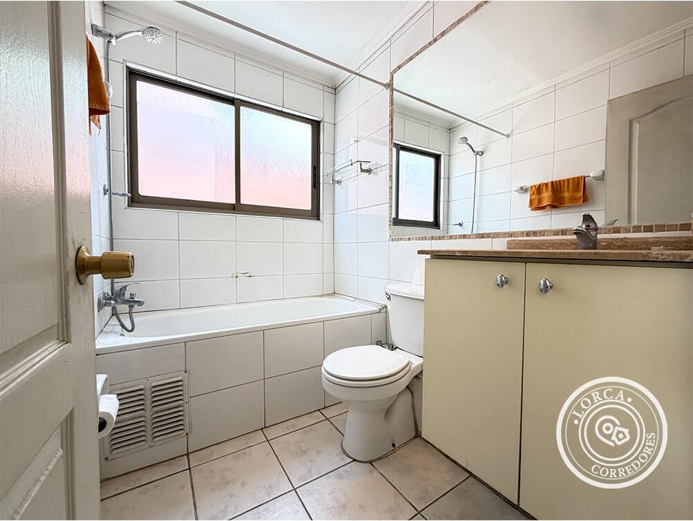 Casa en Arriendo Condominio Jardines de San Pedro, San Pedro de La Paz — 3 Dormitorios, 2 Baños, 82 m² Útiles, 120 m² Terreno, Estacionamiento, Sector Estación Costa Mar, $600.000