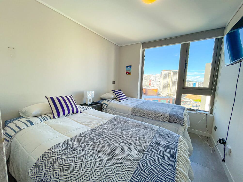 Departamento en Venta Reñaca Norte, Viña del Mar — Edificio Nuevo 2022, 2 Dormitorios, 2 Baños, 63 m², Piso Alto, Balcón Panorámico Vista al Mar, con Estacionamiento y Bodega, Piscina, Gimnasio y Terraza Gourmet, UF 5.527