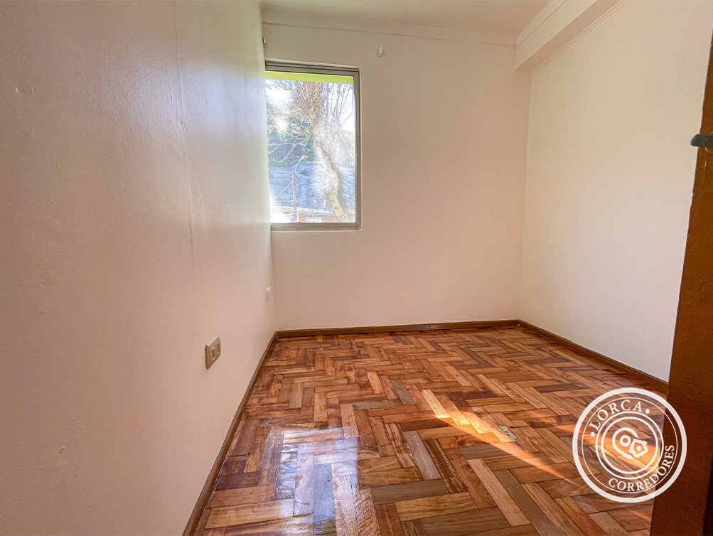 Departamento en Arriendo Sector Limonares, Viña del Mar – Completamente Remodelado, 3 Dormitorios, 1 Baño, 59 m², Piso 2, Piso Parqué, Vista Poniente, con Estacionamiento, $500.000