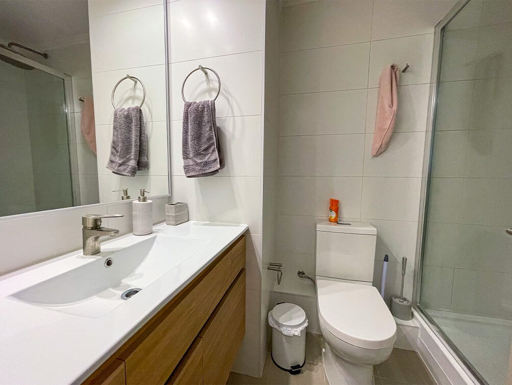 Departamento Full Amoblado en Arriendo Condominio Blanca Estela, Lomas de Montemar, Concón. Torre B, Piso 11, 3 Dormitorios, 2 Baños, Vista al Mar, Terraza Norponiente, Estacionamiento, $1.250.000
