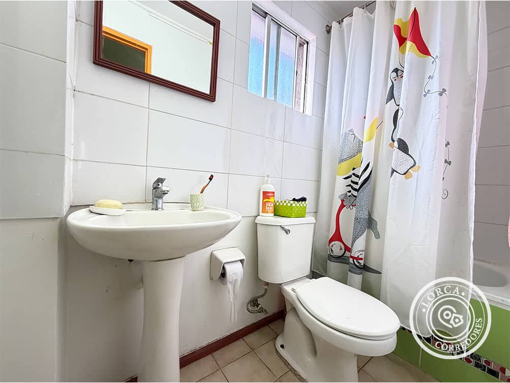 Casa en Venta Villa San Pedro, San Pedro de la Paz — 3 Dormitorios, 3 Baños, 102 m² Útiles, 147 m² Totales, 2 Pisos, Antejardín y Patio Interior, Sector Teletón y Laguna Grande, UF 5.382