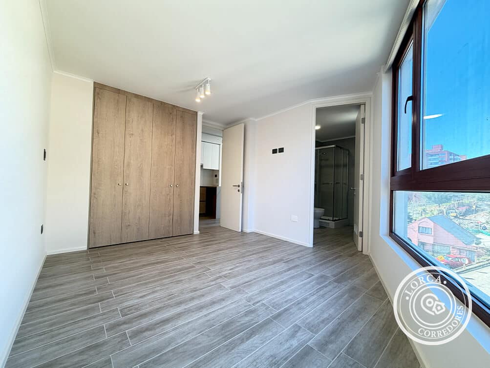 Departamento en Arriendo Condominio Laderas de Andalué, San Pedro de La Paz – Nuevo 2026, 1 Dormitorio, 1 Baño, 65 m², Piso 5, Cocina Americana, Estacionamiento, Gimnasio y Salón Gourmet, $500.000