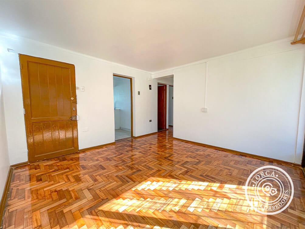 Departamento en Arriendo Sector Limonares, Viña del Mar – Completamente Remodelado, 3 Dormitorios, 1 Baño, 59 m², Piso 2, Piso Parqué, Vista Poniente, con Estacionamiento, $500.000