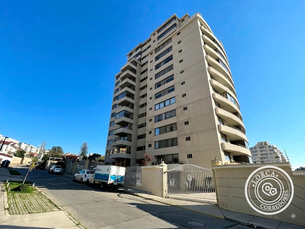 Departamento en Venta Edificio Puerto Williams, Villanelo Alto, Viña del Mar — 2 Dormitorios, 2 Baños, 68 m², Piso 5, Vista al Mar, Estacionamiento Cubierto, Bodega y Piscina, UF 4.649