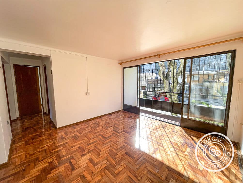 Departamento en Arriendo Sector Limonares, Viña del Mar – Completamente Remodelado, 3 Dormitorios, 1 Baño, 59 m², Piso 2, Piso Parqué, Vista Poniente, con Estacionamiento, $500.000