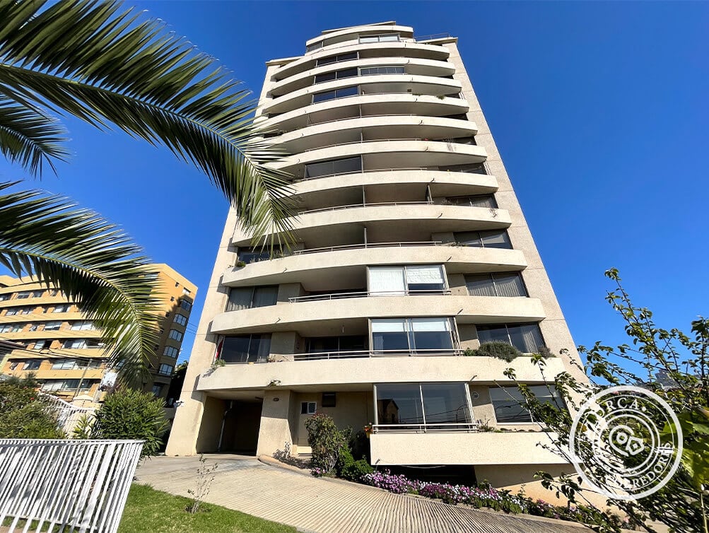 Departamento en Venta Edificio Puerto Williams, Villanelo Alto, Viña del Mar — 2 Dormitorios, 2 Baños, 68 m², Piso 5, Vista al Mar, Estacionamiento Cubierto, Bodega y Piscina, UF 4.649