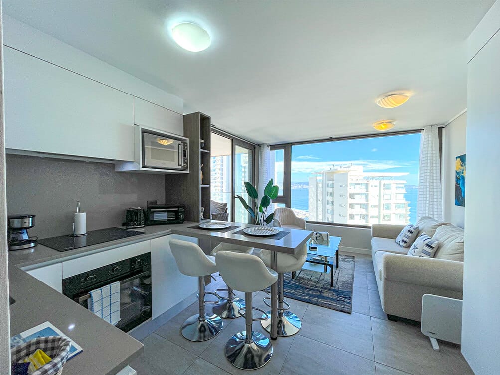 Departamento en Venta Reñaca Norte, Viña del Mar — Edificio Nuevo 2022, 2 Dormitorios, 2 Baños, 63 m², Piso Alto, Balcón Panorámico Vista al Mar, con Estacionamiento y Bodega, Piscina, Gimnasio y Terraza Gourmet, UF 5.527