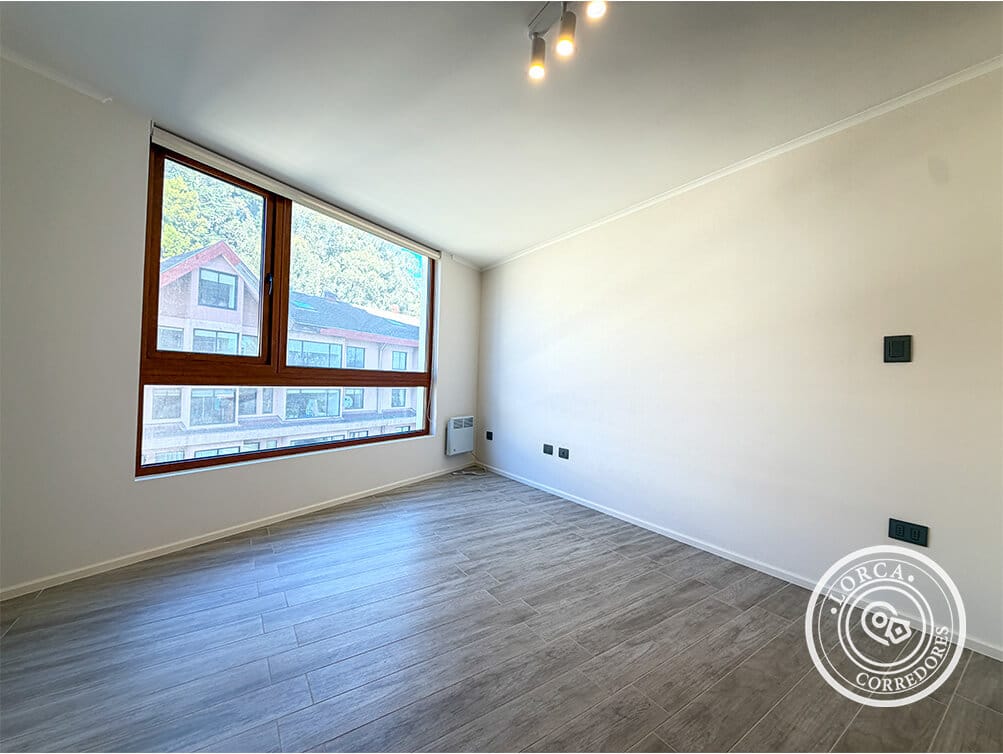 Departamento en Arriendo Condominio Laderas de Andalué, San Pedro de La Paz – Nuevo 2026, 1 Dormitorio, 1 Baño, 65 m², Piso 5, Cocina Americana, Estacionamiento, Gimnasio y Salón Gourmet, $500.000