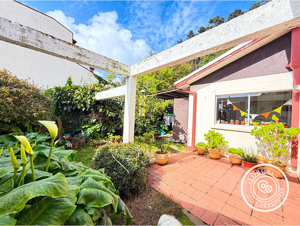 Casa en Venta Villa San Pedro, San Pedro de la Paz — 3 Dormitorios, 3 Baños, 102 m² Útiles, 147 m² Totales, 2 Pisos, Antejardín y Patio Interior, Sector Teletón y Laguna Grande, UF 5.382