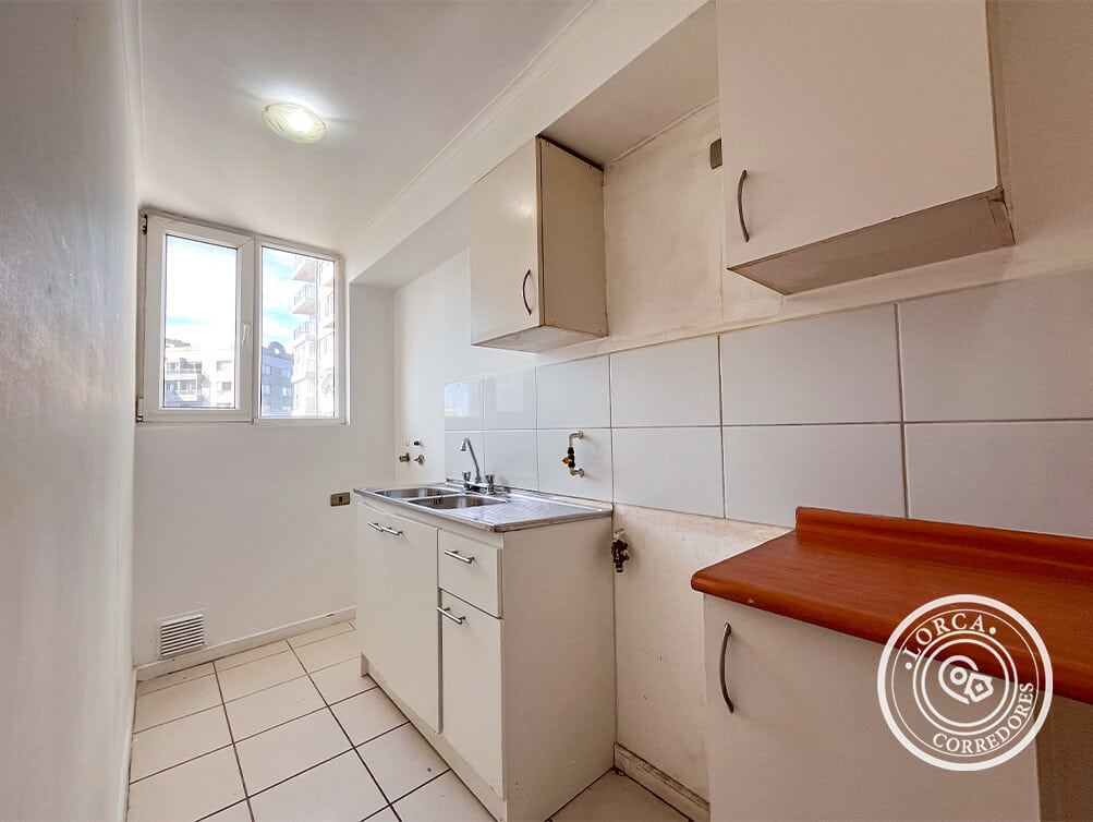 Departamento en Arriendo Edificio Mar del Sur, Concepción — 3 Dormitorios, 2 Baños, 65 m², Piso 12, Vista Oriente, con Estacionamiento y Bodega, Piscina, $500.000