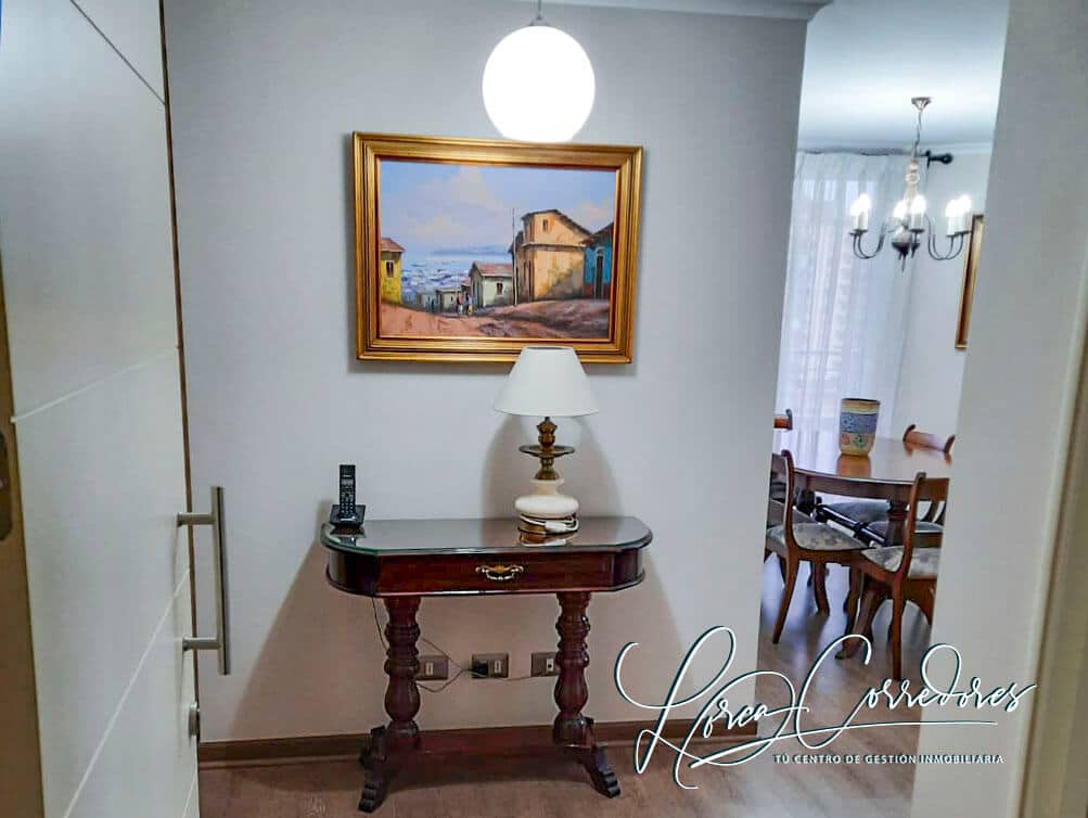 Departamento en Venta Edificio Parque Las Palmas, Centro de Quilpué | 3 Dormitorios (Uno en Suite con Walking Closet), 2 Baños, 95 m², Piso 8, Balcón Vista Panorámica, con Estacionamiento Techado y Bodega, Piscina y Quincho, UF 4.772