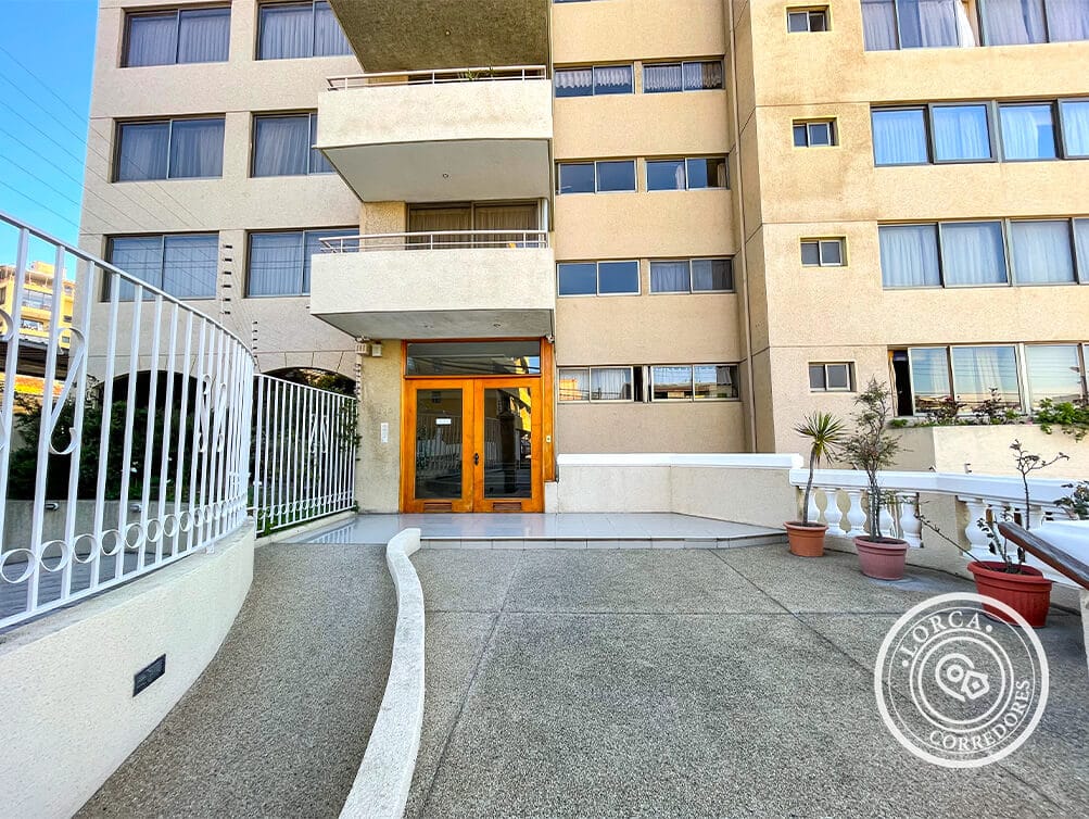 Departamento en Venta Edificio Puerto Williams, Villanelo Alto, Viña del Mar — 2 Dormitorios, 2 Baños, 68 m², Piso 5, Vista al Mar, Estacionamiento Cubierto, Bodega y Piscina, UF 4.649