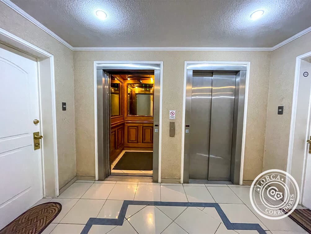 Departamento en Venta Edificio Puerto Williams, Villanelo Alto, Viña del Mar — 2 Dormitorios, 2 Baños, 68 m², Piso 5, Vista al Mar, Estacionamiento Cubierto, Bodega y Piscina, UF 4.649