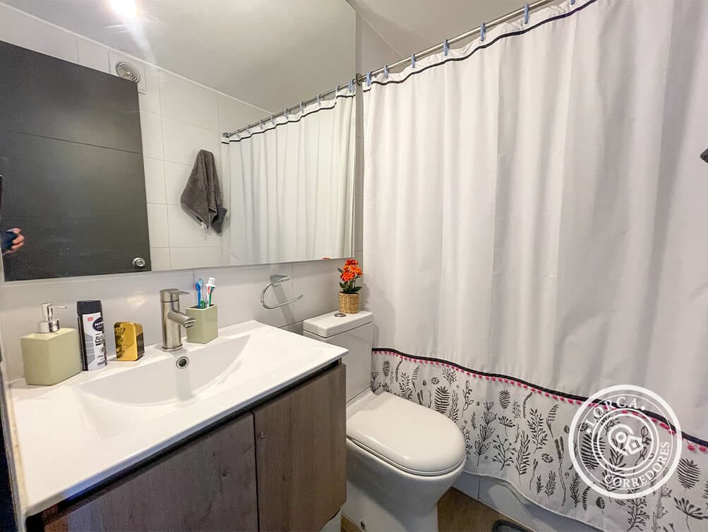 Departamento en Arriendo Sector 21 Norte, Subida Alessandri, Viña del Mar | Con o Sin Muebles, 2 Dormitorios, 1 Baño, 69 m², Piso 11, Balcón Vista Panorámica al Mar, con Estacionamiento, $600.000