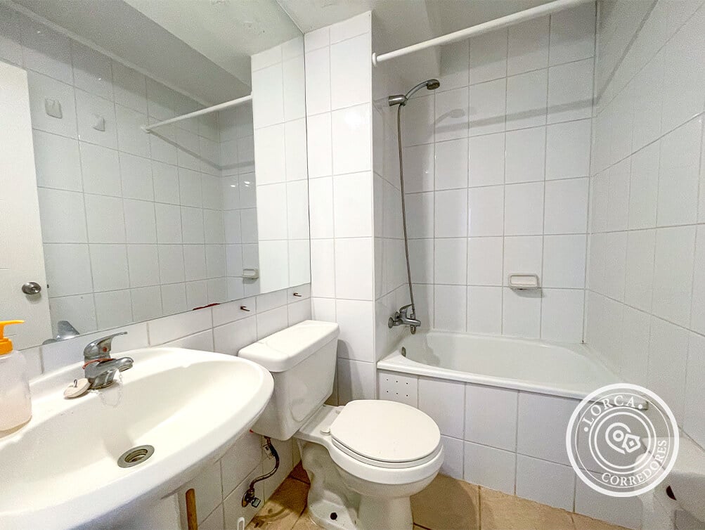 Departamento en Venta Condominio Canelillo, Algarrobo — 2 Dormitorios, 2 Baños (Uno en Suite), 60 m², Piso 7, Vista al Mar, Acceso Directo a Playa Canelillo y El Canelo, Funicular Privado, con Estacionamiento y Bodega, UF 4.771