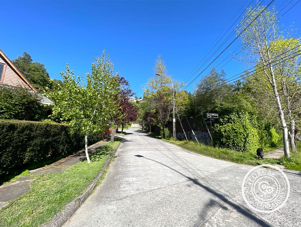Sitio en Venta Sector Lonco Oriente, Chiguayante | 549 m² de Terreno, Subdivisión con Parte Plana y con Lomaje, Frente 12 m, UF 6.588