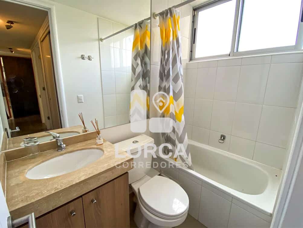 Departamento en Venta Condominio Jardín del Mar, Reñaca — Viña del Mar, 3 Dormitorios, 2 Baños, 71 m², Piso 1, con Estacionamiento, Amplias Piscinas con Tobogán, UF 3.912