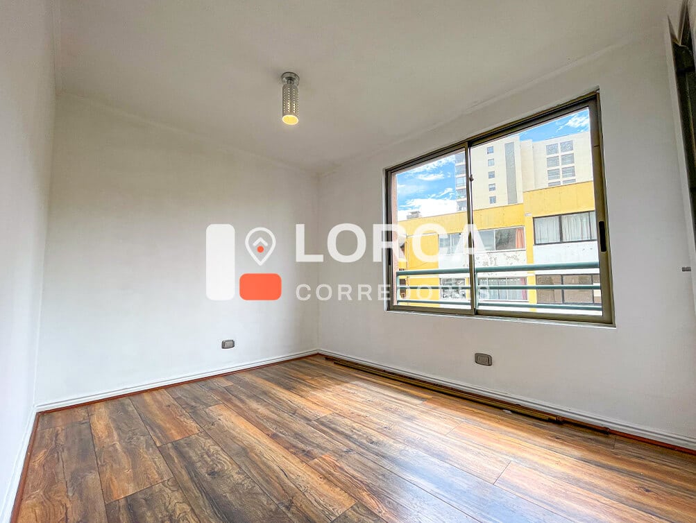 Departamento en Venta Edificio Plaza Recreo, Sector Recreo, Viña del Mar | 3 Dormitorios, 2 Baños, 82 m² Totales con Terraza de 8 m², Piso 5, con Estacionamiento y Bodega, Edificio con Gimnasio y Quincho, UF 4.200