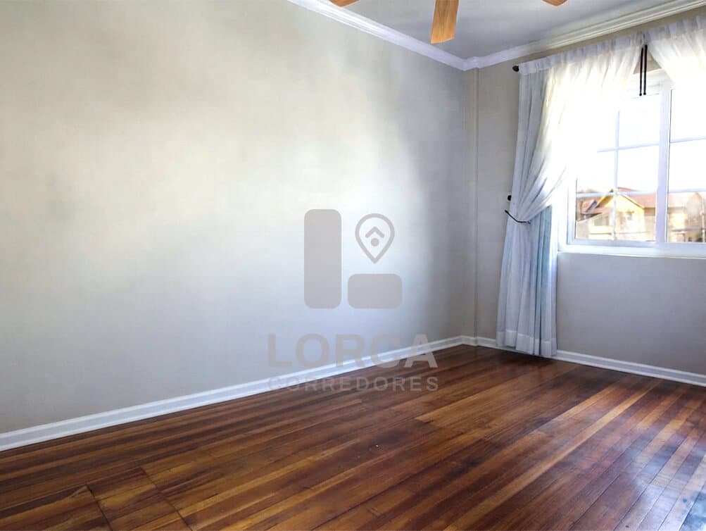 Casona Estilo Francés en Venta Barrio Italia, Providencia, Santiago — Ex Hotel Boutique, 5 Dormitorios en Suite + 7 Baños, 2 Pisos y Subterráneo, Cava de Vino, Jardín con Parrón, Normativa 4 Pisos, UF 16.500