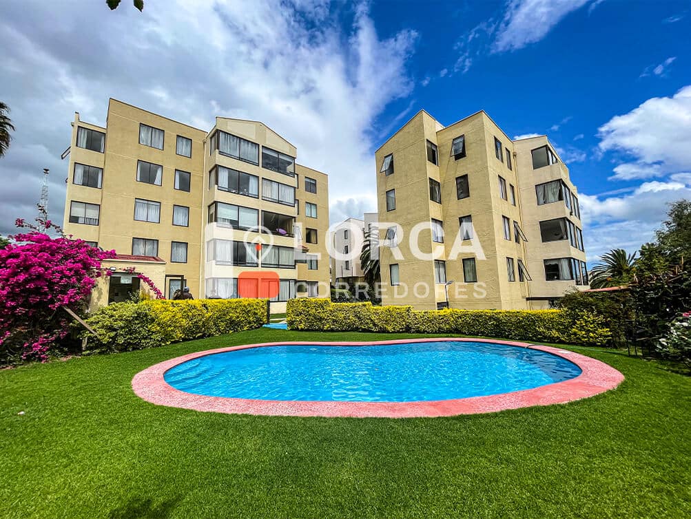 Departamento en Arriendo Calle Maturana, Villa Alemana | 3 Dormitorios, 2 Baños, 75 m² Útiles, Piso 2, Condominio con Piscina y Quincho, con Estacionamiento, Gastos Comunes Incluidos,