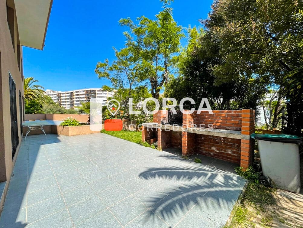 Departamento en Venta Edificio Plaza Recreo, Sector Recreo, Viña del Mar | 3 Dormitorios, 2 Baños, 82 m² Totales con Terraza de 8 m², Piso 5, con Estacionamiento y Bodega, Edificio con Gimnasio y Quincho, UF 4.200