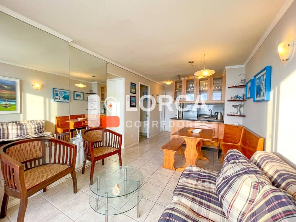 Departamento en Venta Sector Las Perlas, Reñaca, Viña del Mar | 2 Dormitorios, 1 Baño, 70 m² Totales con Terraza de 6 m², Piso 5, Vista al Mar hacia Cochoa, con Estacionamiento, Edificio con Piscina Temperada, Gimnasio y Quincho, UF 3.500