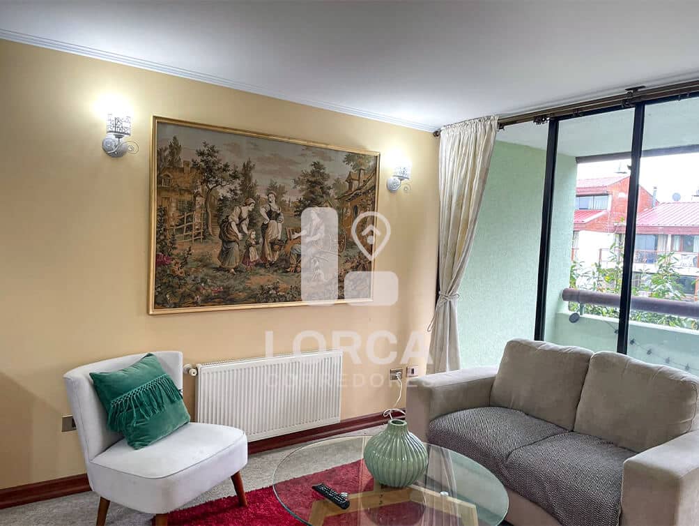 Departamento en Venta Edificio Rukamahuida, Centro de Pucón | 3 Dormitorios, 2 Baños, 65 m² Útiles, Piso 3, Terraza con Vista a las Montañas, con Estacionamiento y Bodega, Edificio con Piscina, UF 5.600