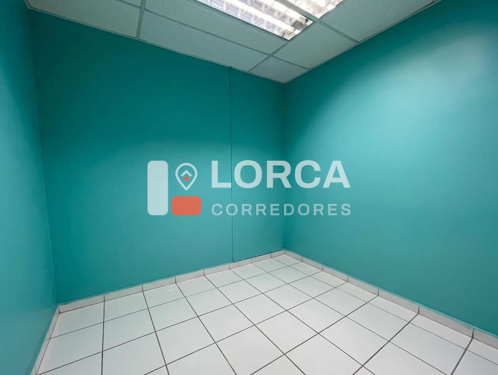 2 Oficinas en Venta Calle Arlegui, Centro de Viña del Mar | 198 m², 8 Privados, Sala de Recepción, 3 Baños, 2 Estacionamientos, Edificio con Ascensores y Conserjería 24 Horas, UF 9.995